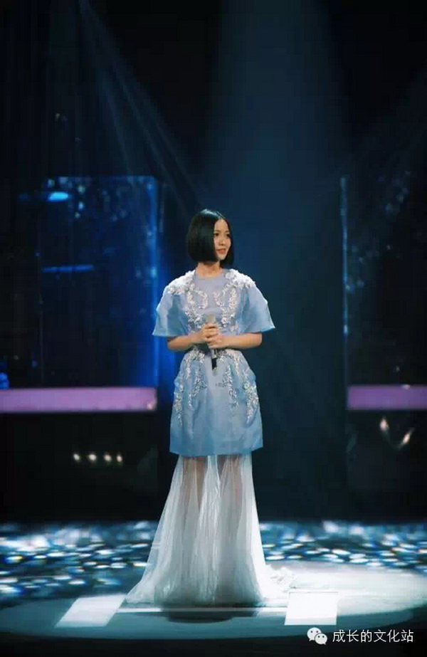 姚贝娜去世一周年 依然不敢相信