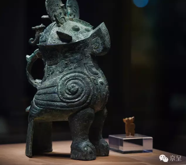 殷墟妇好墓展出 比海昏侯早了一千多年都是难