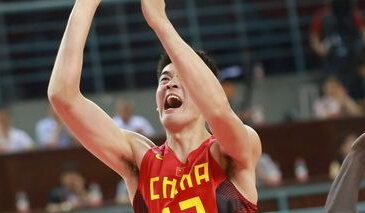 狐狸城英超夺冠 补锅匠拉捏利创造好人奇迹 