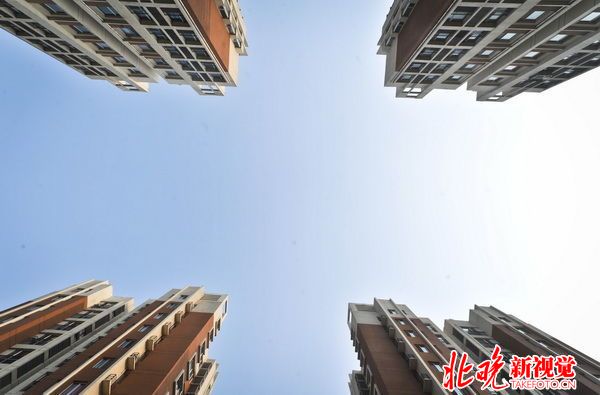 杭州部分区域实施住房限购 外地人连夜购房上