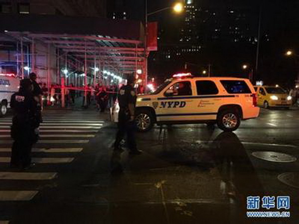  美国 纽约发生 爆炸  市民有点慌不是恐怖袭击那