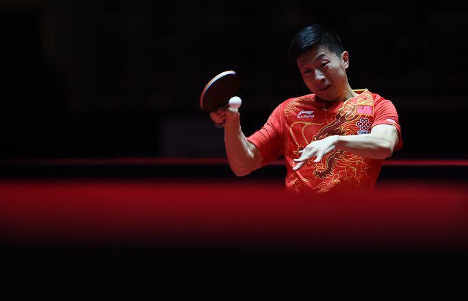 世乒赛战报:马龙4-3樊振东加冕冠军 中国队完成