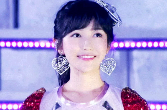 渡边麻友毕业演出 AKB48一举一动引发日本网