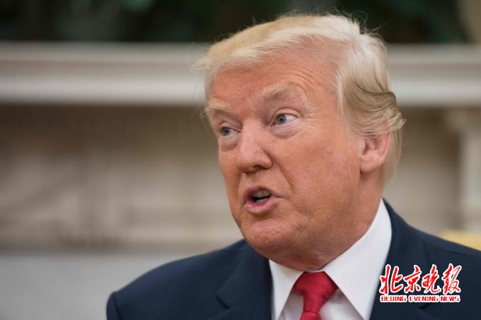 白宫称特朗普向文在寅允诺巨额军售 构建韩军