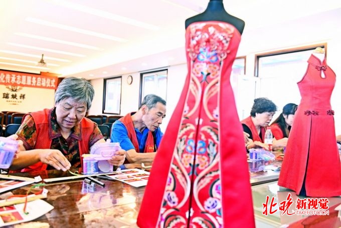 金座公司文化传承志愿服务启动仪式在瑞蚨祥举