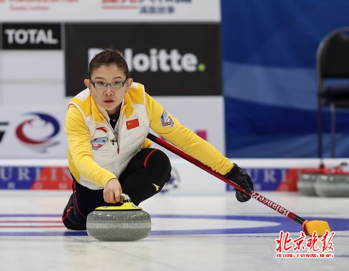 女子冰壶平昌冬奥落选赛打响 中国女队取得开