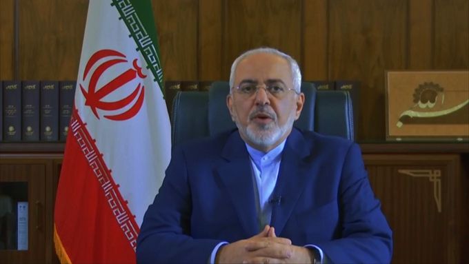 伊朗外长扎里夫:保留退出伊核协议选项 质疑美