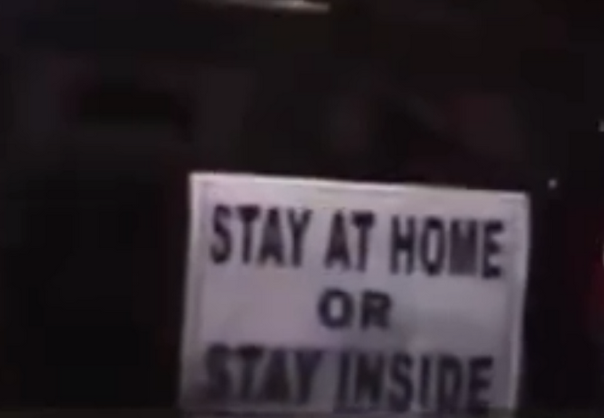 [推荐]硬核！菲律宾抬棺材宣传防疫：要么在家待着，要么在棺材里躺着！