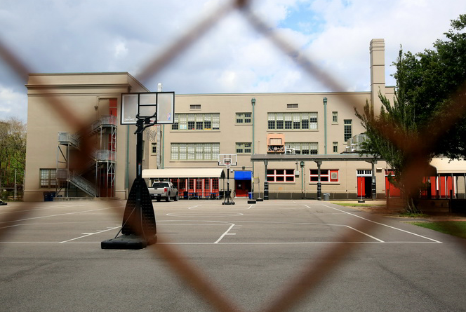 「推荐」美国人评论新冠病毒：中国已像英雄一样挺身而出