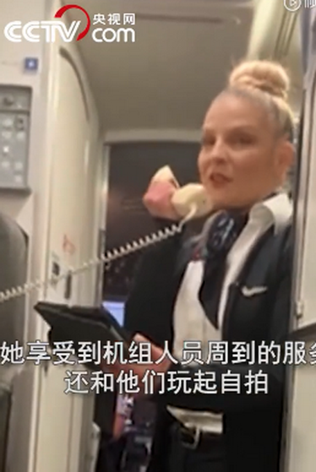 [推荐]包机梦实现？美国女子登机发现只有自己一名乘客，网友：戴口罩吧