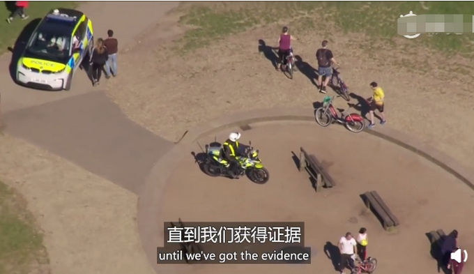 「小长假」65077例！英国政府警告民众小长假不要出门，直到疫情顶峰期过去