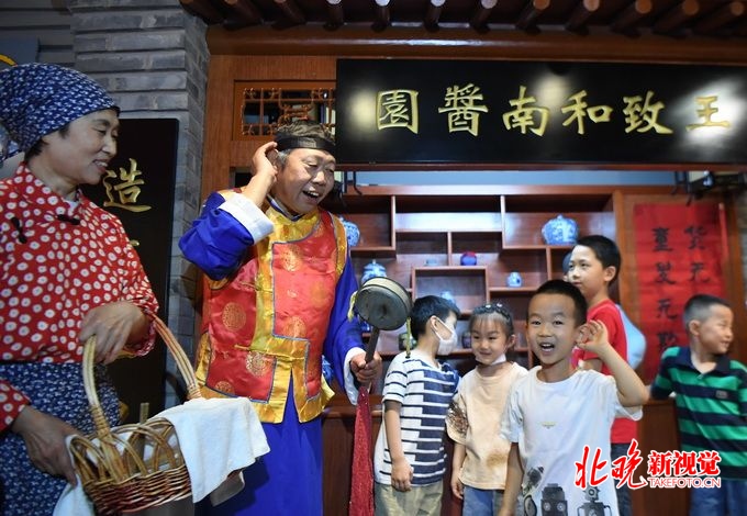 老字号直播带货 非遗日里叫卖“王致和”