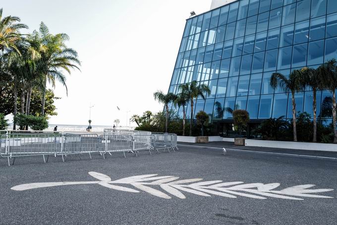 戛纳国际电影节戛纳电影节公布官方评选影片名单 《85年盛夏》《釜山行2》领衔