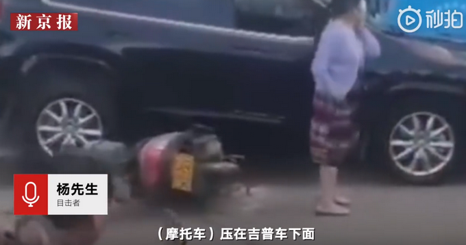 推荐大理公交车发生车祸险坠桥，目击者：掉下来会砸到下面马路上