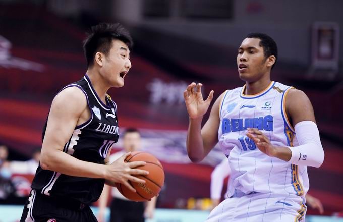 CBA险胜浙江队，CBA复赛后首钢男篮终于拿到连胜