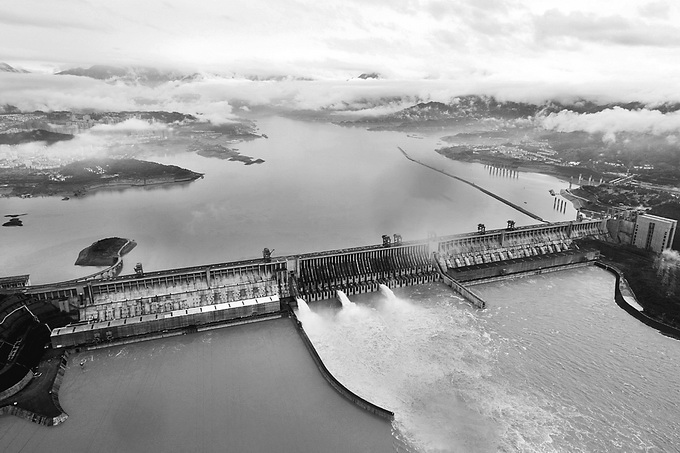 三峡水库国家防总派两工作组赴抢险救灾，三峡水库有效拦蓄长江第1号洪水