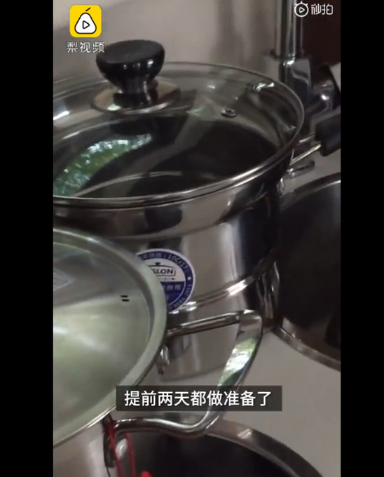 房车|一步之遥！郑州家长租房车陪孩子高考：害怕堵车，昨晚就来了