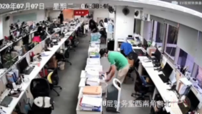 热点|通报来了！李国庆撬开保险柜拿走资料，警方：行政拘留