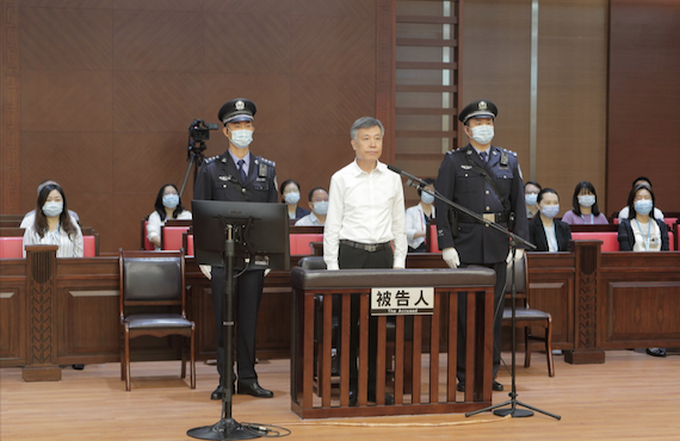 |海口市委原书记张琦案一审开庭，被控受贿1.07亿