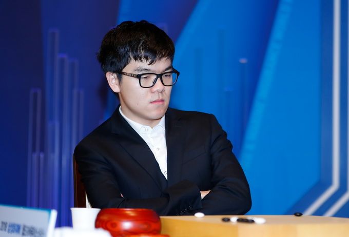 推荐|柯洁再谈人机大战：太绝望了，一度陷入了自我怀疑