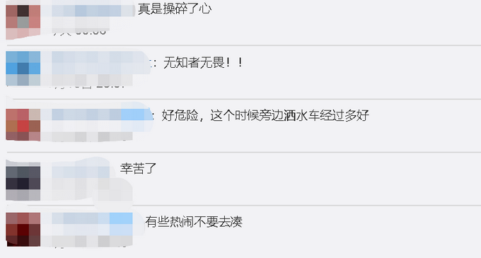 推荐|小学对面汽车自燃，交警声嘶力竭咆哮疏散群众：不要过来！快走！