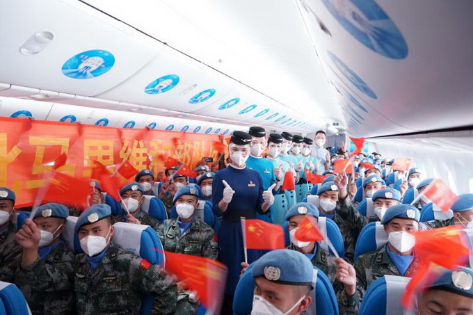 |中国第八批赴马里维和部队出征，第七批同时回国