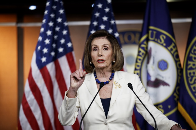 热点|口罩强制令发布！佩洛西要求美国会众议员佩戴口罩