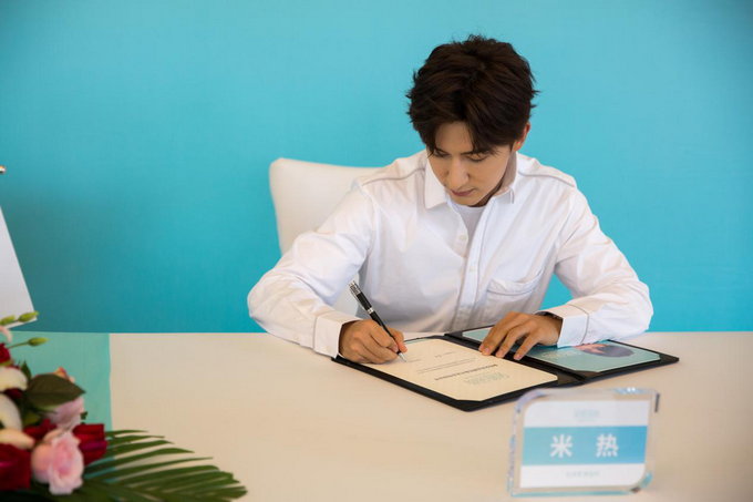 |国货美妆CEO亲自上阵直播，入局快手3个月涨粉68万、月GMV1800万