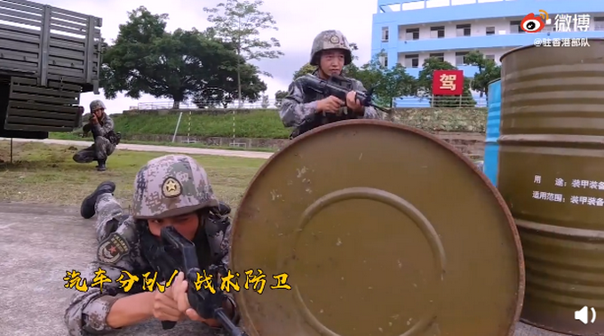 |高燃！驻港部队汽车兵的硬核实力，网友：太帅了！好厉害！