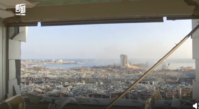 热点|航拍黎巴嫩爆炸现场：留下一片骇人的黄色废墟