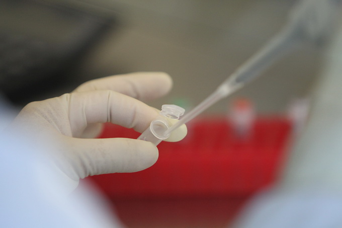 |芜湖一餐饮店冷冻海鲜外包装核酸检测呈阳性，全市涉疫产品全部封存