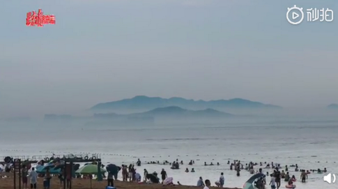 |秦皇岛昌黎海边出现海市蜃楼，海面突现绵延群山，网友：太壮观了！