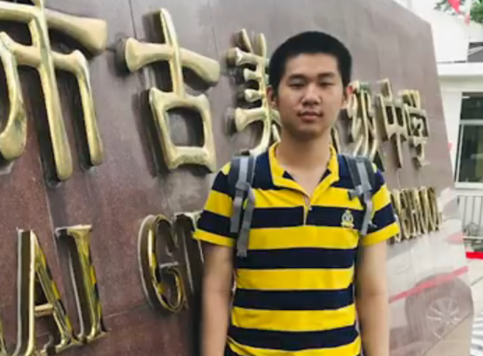 学霸|高二学生备战一个月考上中科大少年班，初二就自学高数，本来就想试试
