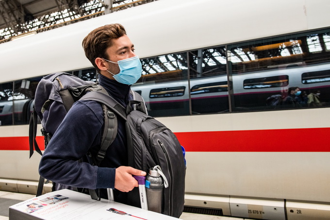 疫情|全球新冠确诊病例逼近2500万！驻韩美军赴韩前须提交“阴性”证明