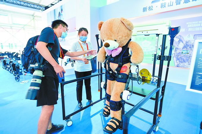 服贸会|八大专题展描绘服贸新成果，企业还将首发其最新研发的神秘产品