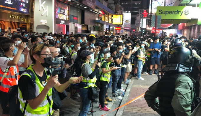 推荐|香港警方至少拘捕289人，其中270人涉嫌非法集结
