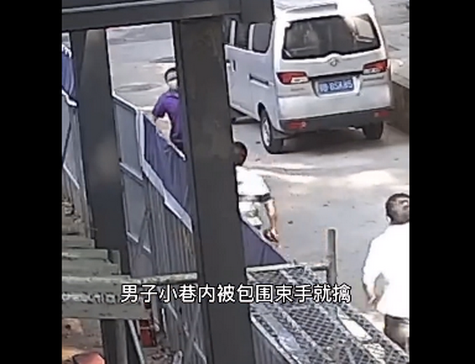 |确认过眼神！黄石辅警等红绿灯时一眼认出盗窃嫌疑人