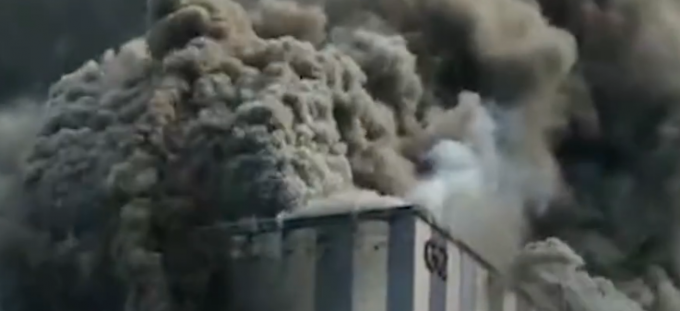 华为|东莞华为实验室起火，现场浓烟滚滚，官方通报