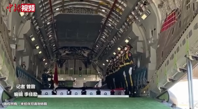 热点|回家！在韩志愿军烈士遗骸棺椁覆盖国旗