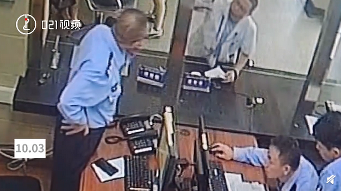 |药房发错药警方闪电式找人，网友：以后得慎之又慎！