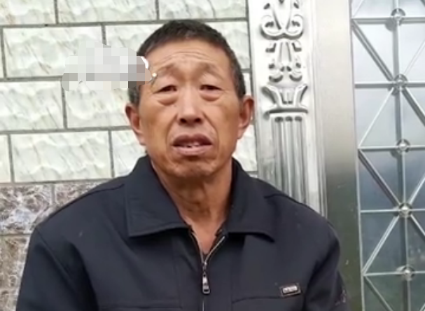 正能量|两老人发觉山体塌方分头拦下5辆车，冒死示警一幕令人敬佩