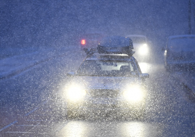 |漠河降雪量已达入秋最大级别，北京也迎降温和大风，注意添衣保暖