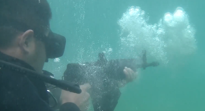 东部战区|霸气！东部战区特种兵水下射击画面曝光