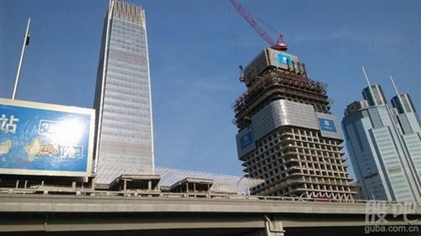 国贸三期b座工程主体封顶 将成北京新地标