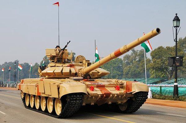 中印边界印度部署坦克 当地空气稀薄气温低严重影响坦克运行