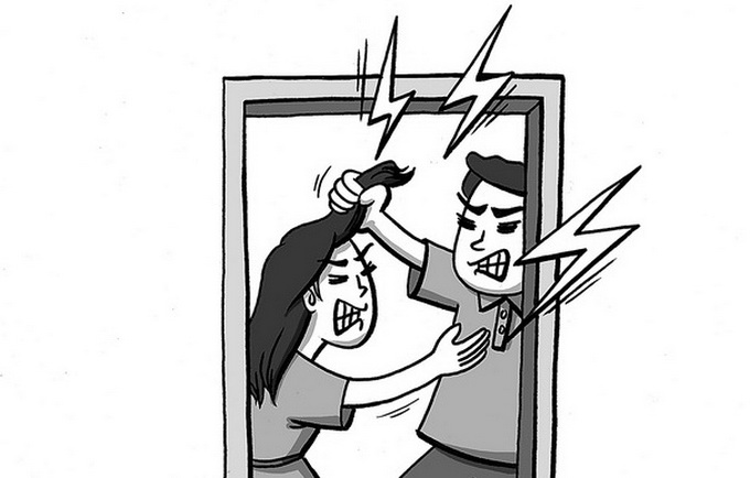 黑中介半夜砸门勒索租户 一孕妇因惊吓过度导致流产